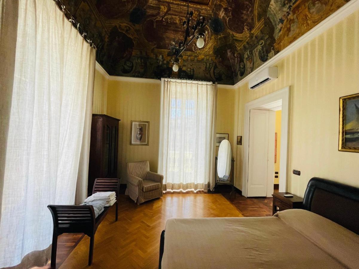 Appartamento Sul Teatro San Carlo Napoli Ngoại thất bức ảnh